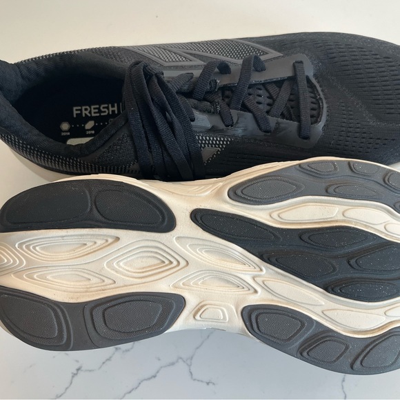 Women’s Black and “seasalt” New Balance 1080 Running shoes- 10.5 - Picture 5 of 8